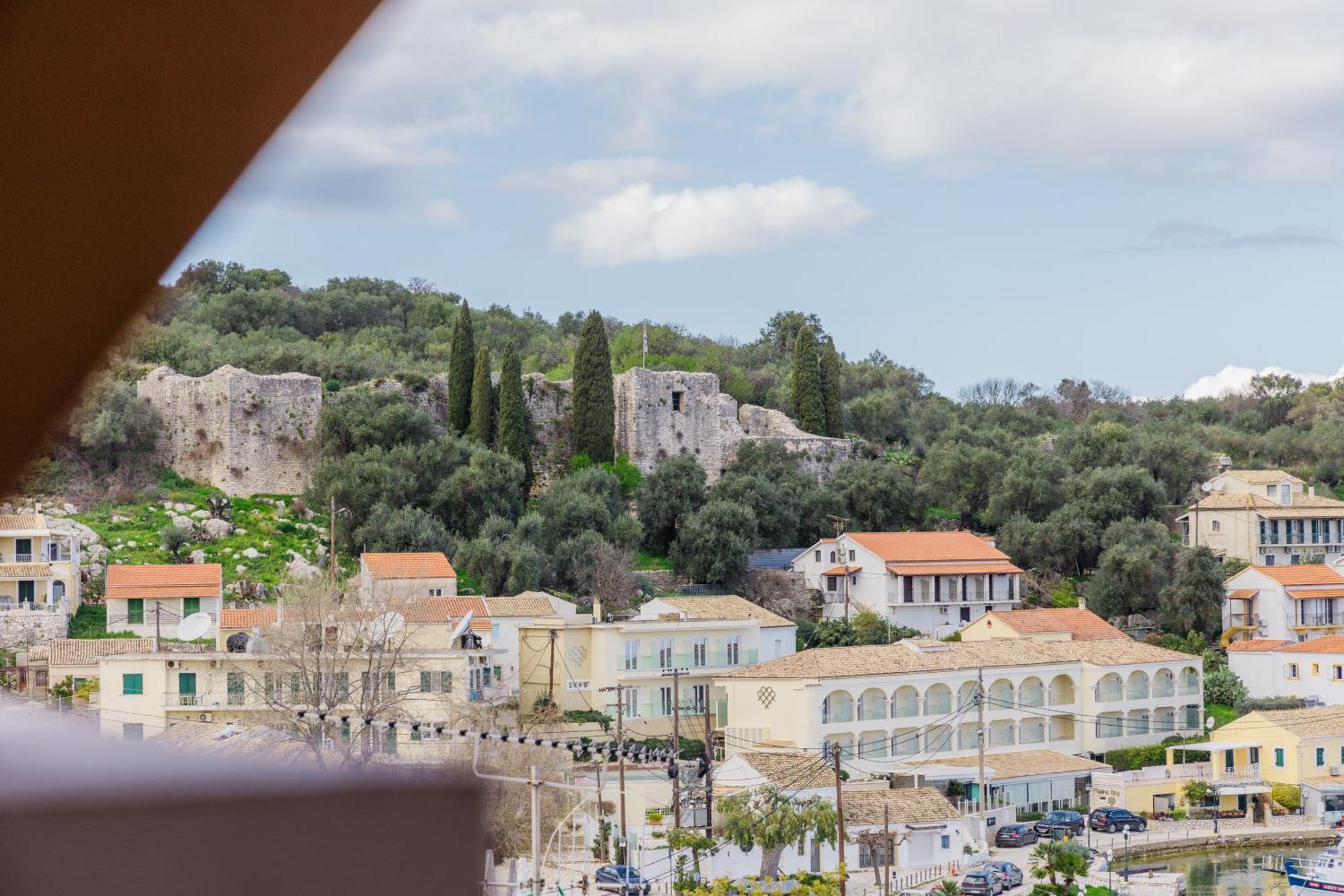 Porto Kassiopi Apartments Bagian luar foto