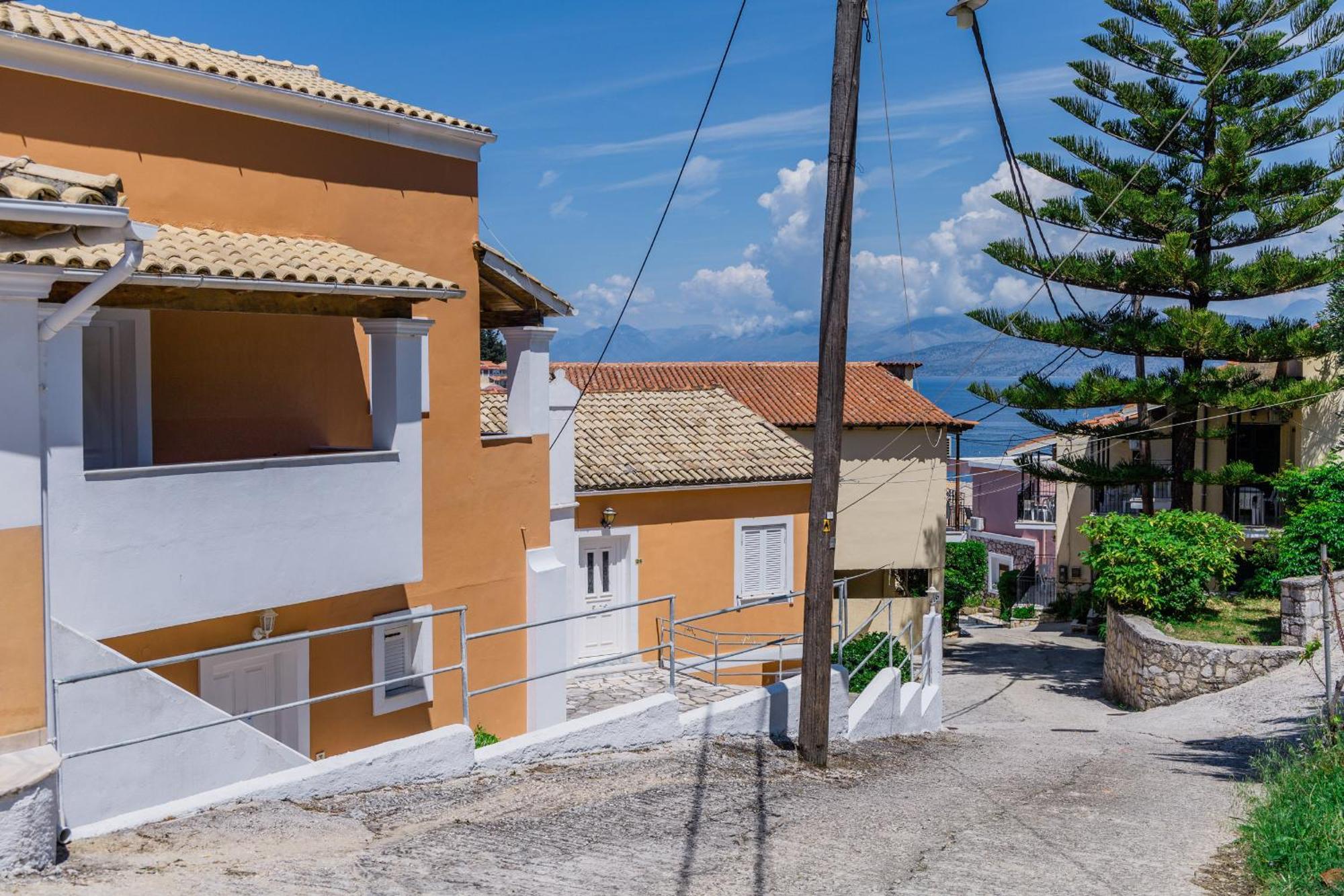 Porto Kassiopi Apartments Bagian luar foto