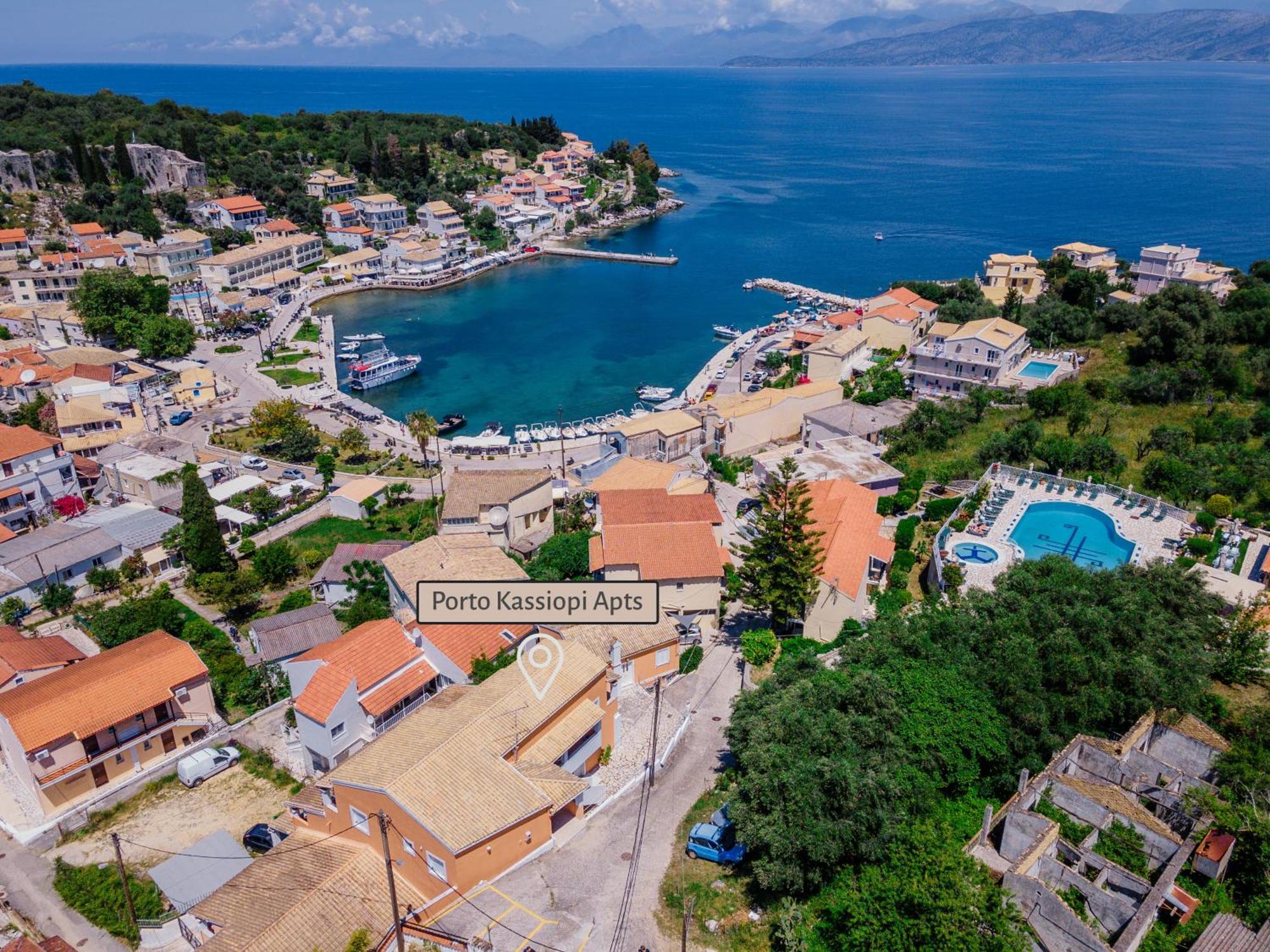 Porto Kassiopi Apartments Bagian luar foto